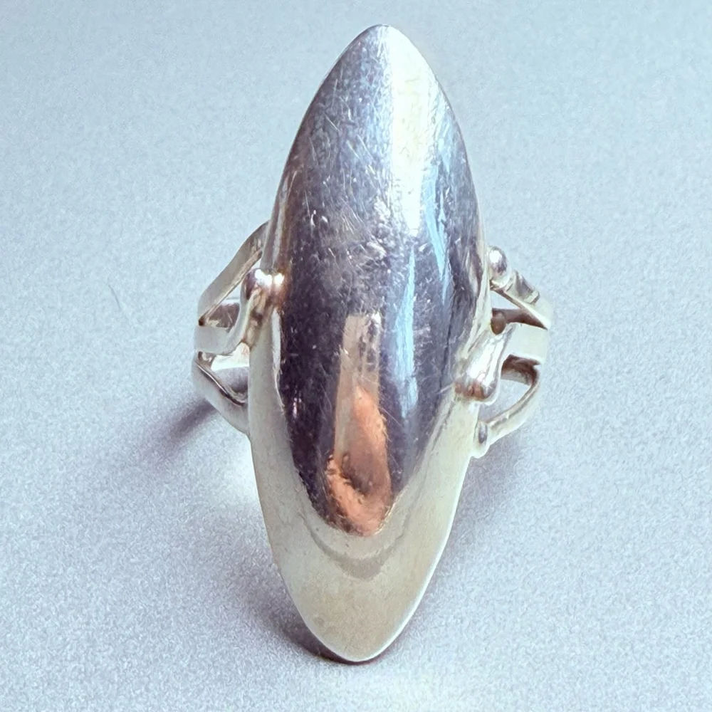 RARE Native American Hopi BIG Torpedo Dome Sterling Silver Modernist Ring VTG - Picture 1 of 8
